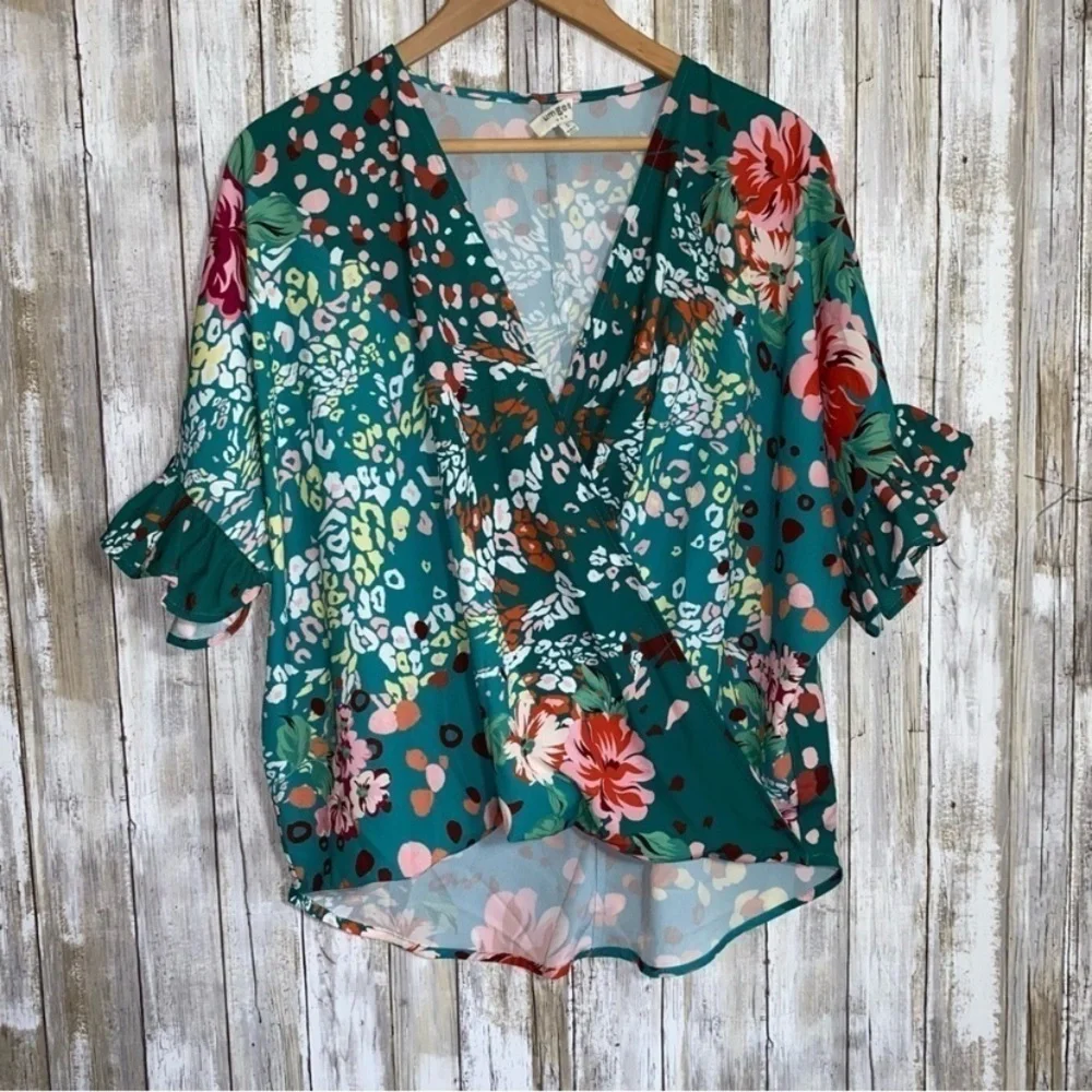 Umgee Green Leppard & Floral Open High Low Blouse - Picture 1 of 6